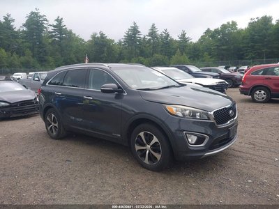 5XYPHDA56GG****** 2016 Kia Sorento