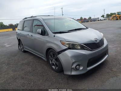 2011 Toyota Sienna
