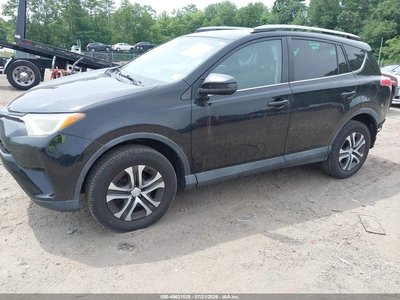 2T3ZFREV8HW****** 2017 Toyota RAV4