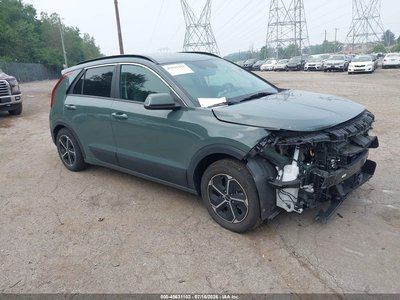 KNDCR3LE0P5****** 2023 Kia Niro