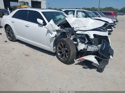 2C3CCABG0FH****** 2015 Chrysler 300