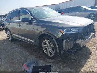 WA1LXAF74LD****** 2020 Audi Q7