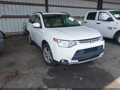 2015 Mitsubishi Outlander
