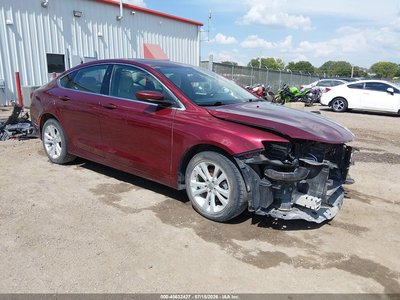 2016 Chrysler 200