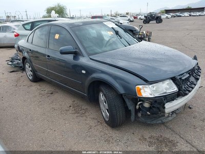 WVWMA23B2YP****** 2000 Volkswagen Passat