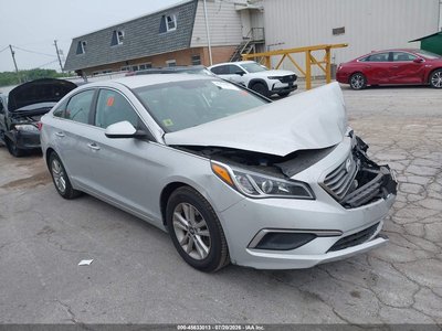 5NPE24AF1HH****** 2017 Hyundai Sonata