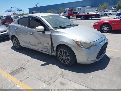 3MYDLBYV5KY****** 2019 Toyota Yaris