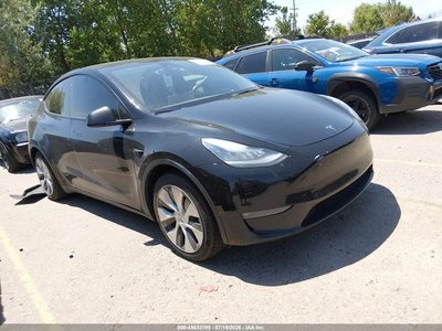 5YJYGDEE4MF****** 2021 Tesla Model Y