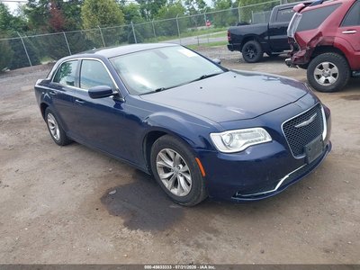 2016 Chrysler 300