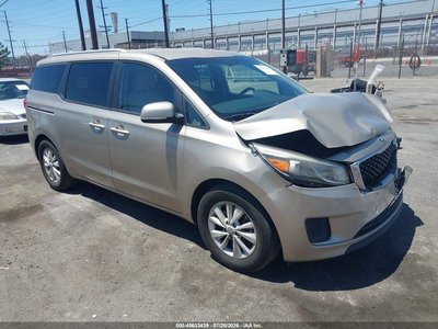KNDMB5C15F6****** 2015 Kia Sedona