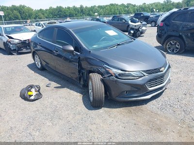 1G1BE5SMXH7****** 2017 Chevrolet Cruze