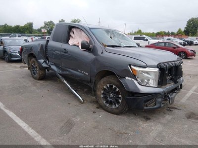 1N6AA1CJ0HN****** 2017 Nissan Titan