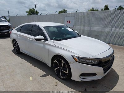 1HGCV1F31JA****** 2018 Honda Accord