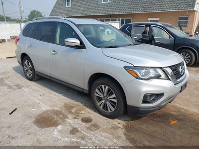 2018 Nissan Pathfinder