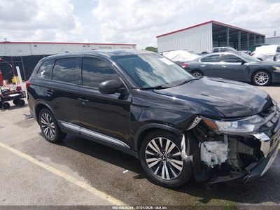 JA4AD2A30KZ****** 2019 Mitsubishi Outlander