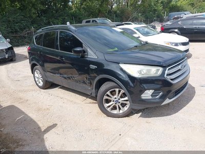 1FMCU9GD8HU****** 2017 Ford Escape