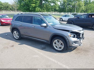 WDC4M4HB8LW****** 2020 Mercedes-Benz GLB-Class