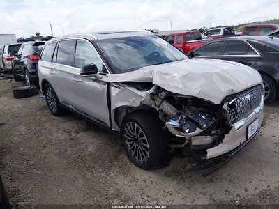 5LM5J7XC5PG****** 2023 Lincoln Aviator