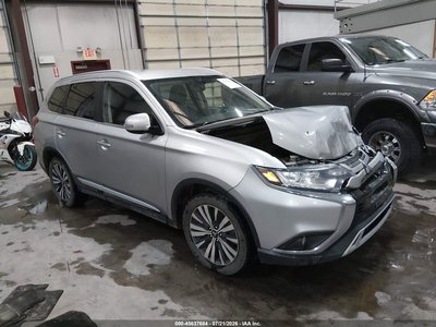 JA4AZ3A30KZ****** 2019 Mitsubishi Outlander