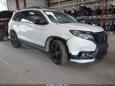 5FNYF8H01LB****** 2020 Honda Passport