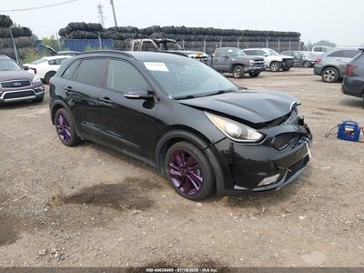 KNDCC3LC6H5****** 2017 Kia Niro