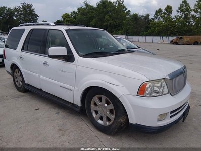 5LMFU28596L****** 2006 Lincoln Navigator