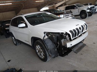 1C4PJMCB1GW****** 2016 Jeep Cherokee