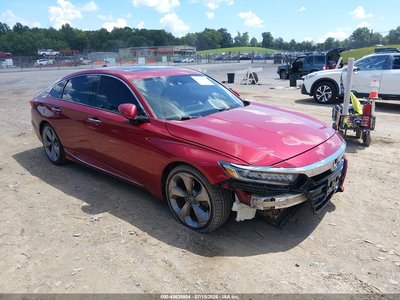 1HGCV1F94JA****** 2018 Honda Accord