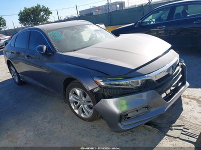 1HGCV1F14JA****** 2018 Honda Accord