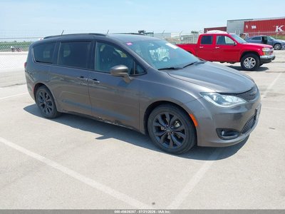 2C4RC1EG6LR****** 2020 Chrysler Pacifica