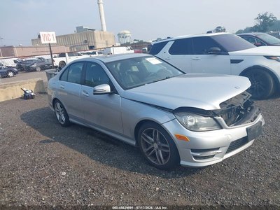 WDDGF8AB1EG****** 2014 Mercedes-Benz C 300