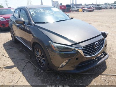 JM1DKFD71G0****** 2016 Mazda CX-3