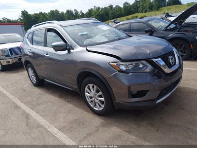 5N1AT2MVXHC****** 2017 Nissan Rogue