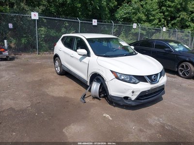 JN1BJ1CRXHW****** 2017 Nissan Rogue Sport