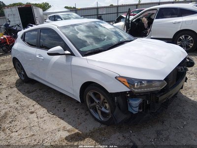 2019 Hyundai Veloster