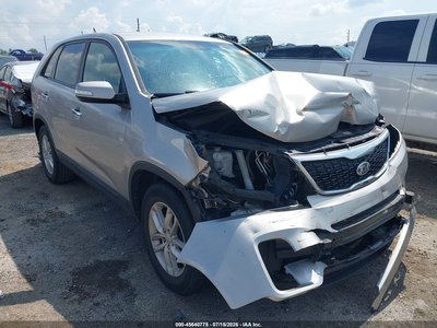 5XYKT3A68FG****** 2015 Kia Sorento