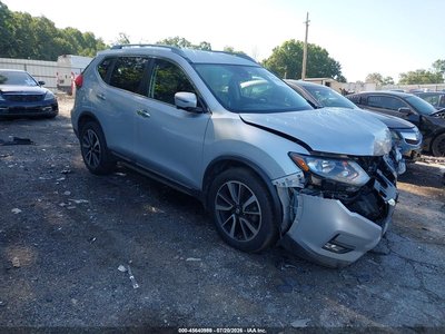 5N1AT2MV6JC****** 2018 Nissan Rogue