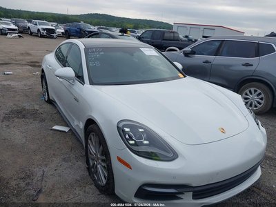 2019 Porsche Panamera