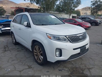 5XYKW4A77EG****** 2014 Kia Sorento