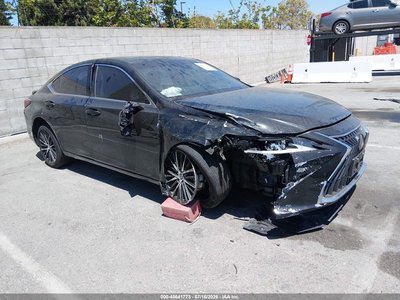 58ADA1C14RU****** 2024 Lexus ES