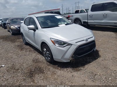 3MYDLBYV4KY****** 2019 Toyota Yaris