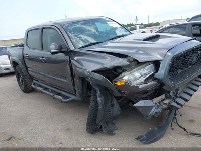 5TFCZ5AN9HX****** 2017 Toyota Tacoma