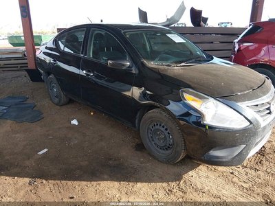 2018 Nissan Versa