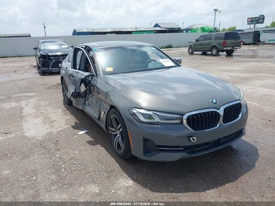 WBA73BJ01MC****** 2021 BMW 5 Series