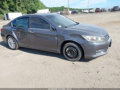 1HGCR3F89DA****** 2013 Honda Accord
