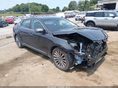 2017 Kia Cadenza