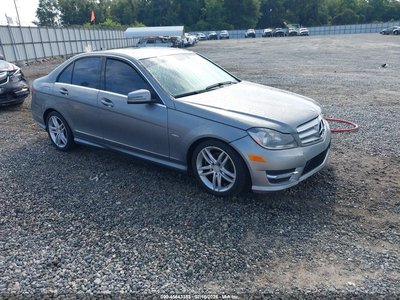 WDDGF4HB1CR****** 2012 Mercedes-Benz C-Class