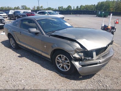 2005 Ford Mustang