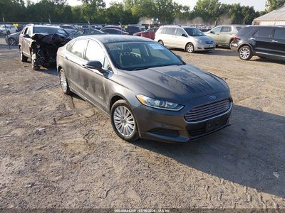 2016 Ford Fusion Hybrid