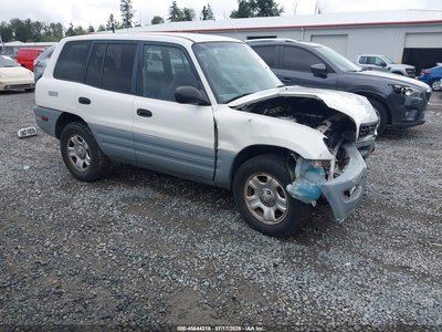 JT3GP10V2Y7****** 2000 Toyota RAV4